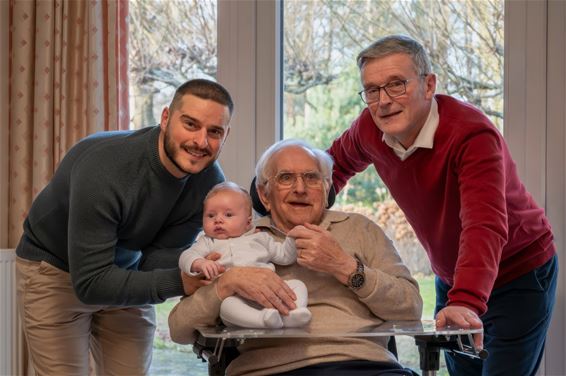 Viergeslacht in Hamont-Achel - Hamont-Achel