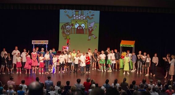 Voedingbewuste musical door Boudewijnschool - Lommel