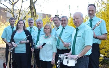 Voetbal en muziek bij Ocura - Beringen