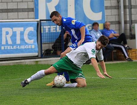 Voetbal: slechte seizoenstart voor United - Lommel