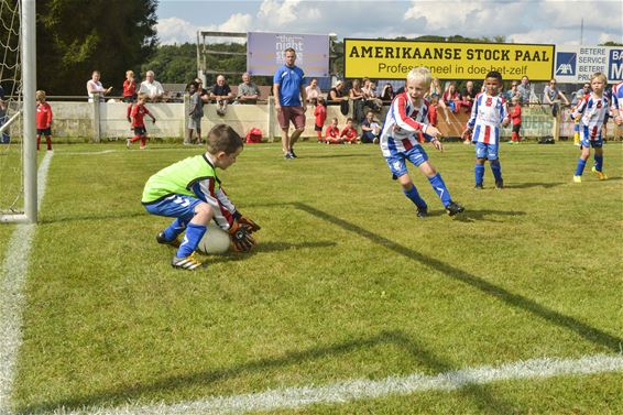 Voetbalfeest bij Flandria Paal - Beringen