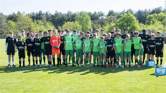 Voetbalhappening Berkenhof vol sfeer en medailles - Lommel