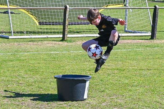 Voetbalkamp van De Trap bij Lutlommel VV - Lommel