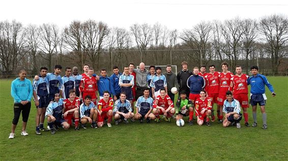 Voetbalwedstrijd Herkol-Parelstrand - Lommel & Pelt