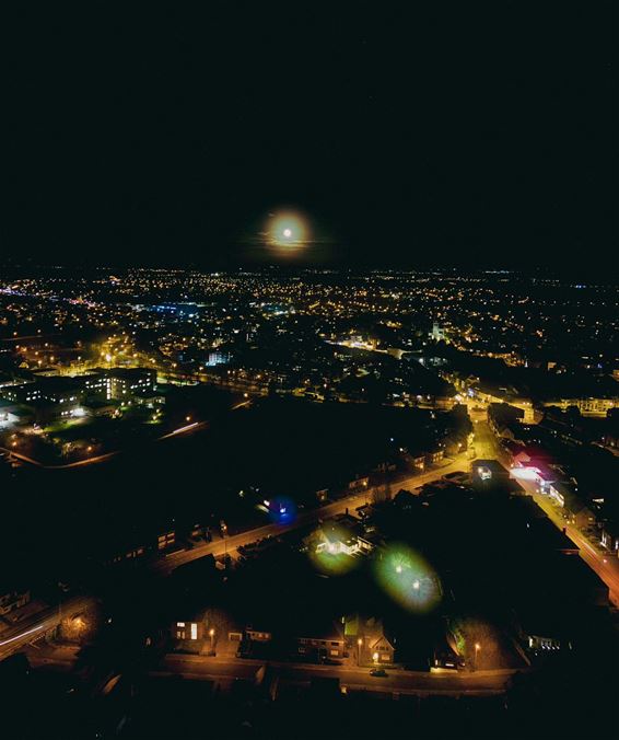 Volle maan boven Pelt - Pelt