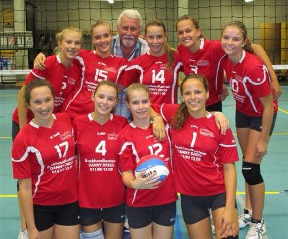 Volleybal: Hevoc-dames kampioen - Hechtel-Eksel