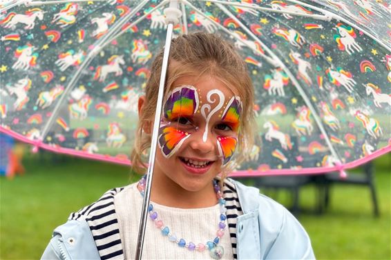 Voluit in de regen - Beringen