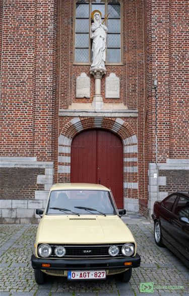 Volvo, DAF en Saab palmen Peer in - Peer