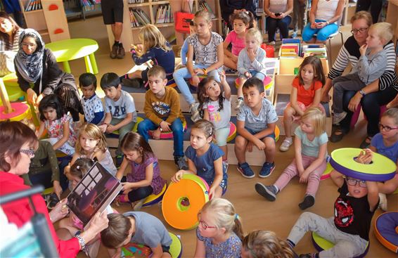 Voorleesuurtje in de bib - Beringen