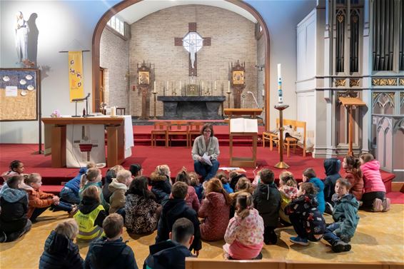 Voorleeswandeling in Basisschool Lutlommel - Lommel