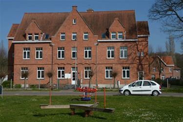 Vragen over verkoop Eeuwfeestgebouw - Beringen