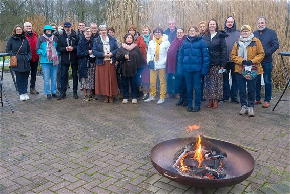 Vrijwilligers toasten op het nieuwe jaar - Beringen