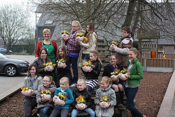 Vroeg beginnen met bloemschikken - Lommel