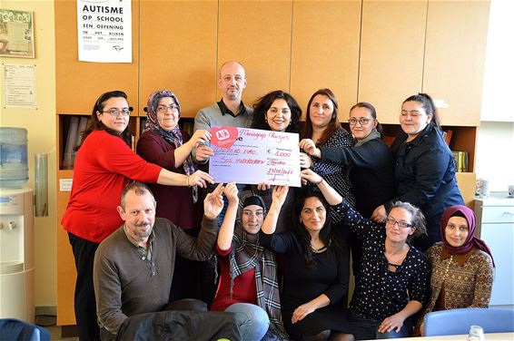 Vrouwen dansen 3000 euro bij elkaar - Beringen