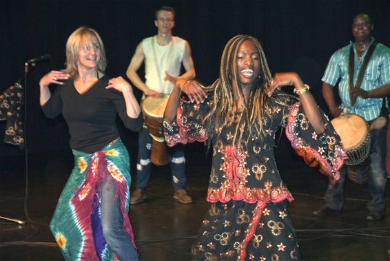 'Karibu Karamu' in Dommelhof - Neerpelt