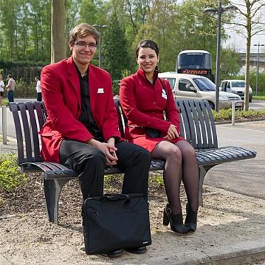 Wachten op de bus - Neerpelt