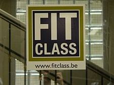 Wachten op het fitnesscentrum - Overpelt