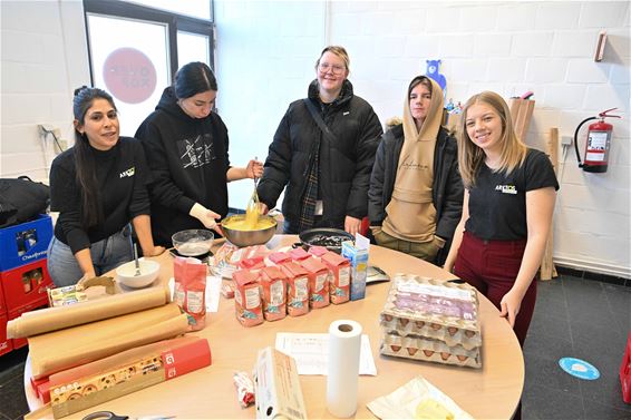 Wafelenbak voor het goede doel - Beringen