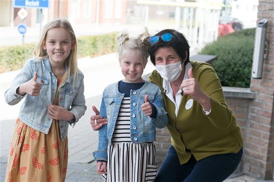 Wafels bakken om bloemen te kunnen kopen - Hamont-Achel