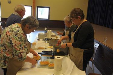 Wafels bij OKRA Kleine-Brogel - Peer