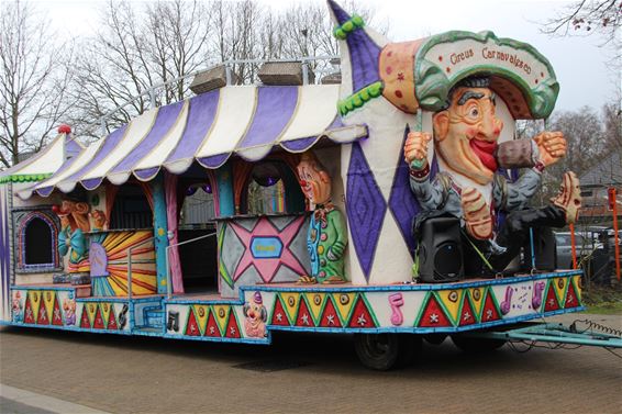 Wat een gek gedoe in 't Klavertje - Beringen