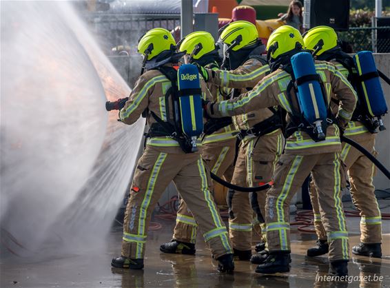 Weer veel volk voor opendeurdag Brandweer - Neerpelt