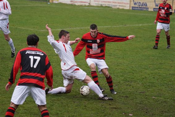 Weerstand Koersel - KVK.Beringen    2 - 0 - Beringen