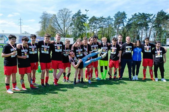 Weerstand Koersel U17 kampioen - Beringen