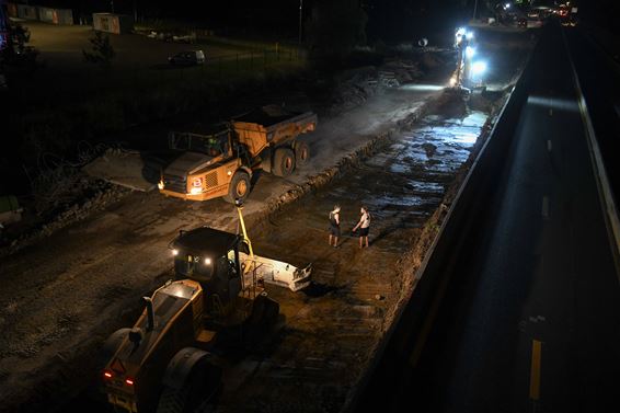 Wegdek komt los, buren klagen over nachtlawaai - Beringen