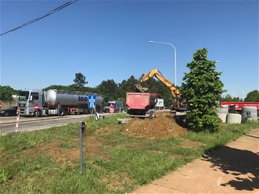 Werken aan afrit E313 gestart - Beringen