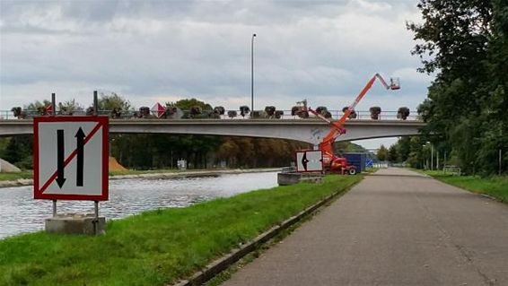 Werken aan de kanaalbruggen - Neerpelt