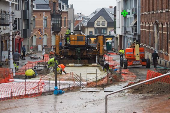 Werken centrum schieten goed op - Beringen