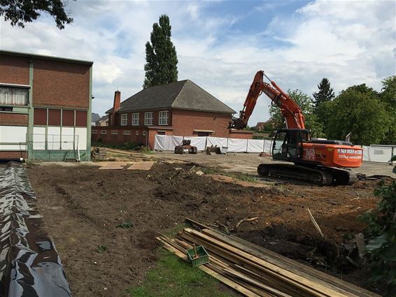 Werken op de speelplaats - Neerpelt