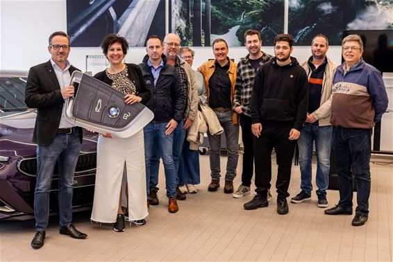 WICO Campus Neerpelt ontvangt didactisch voertuig - Pelt
