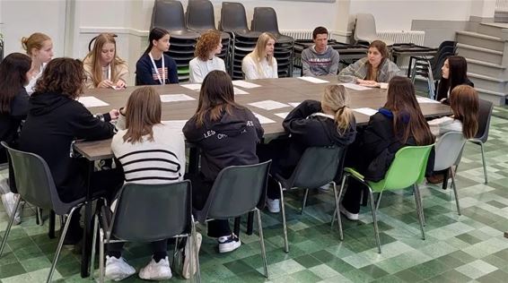 WICO-leerlingen houden klimaatconferentie - Pelt