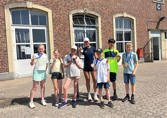 WICO-leerlingen zamelen 2.296€ in voor dierenasiel - Hamont-Achel