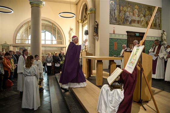 Inwijding gerestaureerde kerk Koersel - Beringen