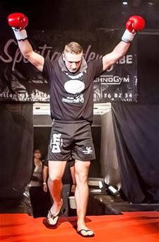Winst in EK kickboksen voor Levi Kuyken - Lommel