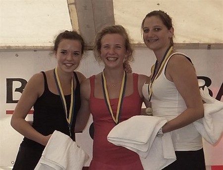 Winst voor HTC-meisjes dubbelspel interclubfinale - Hamont-Achel