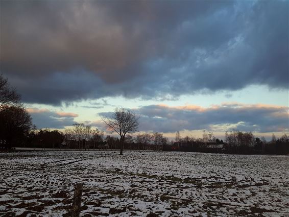 Winterlucht boven de Rooie Pier - Neerpelt