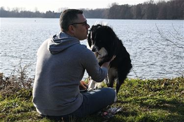 Wok 4 The Dok steunt kansarme gezinnen met honden - Beringen