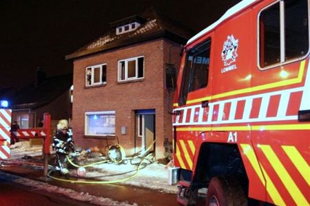 Woning onbewoonbaar na brand - Lommel