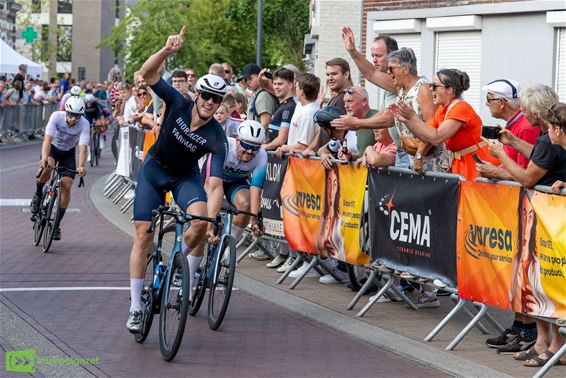 Wout Verbeeck wint kermiskoers in Lille - Hechtel-Eksel
