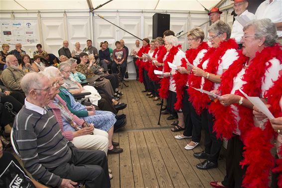 WZC De Bekelaar viert feest - Lommel