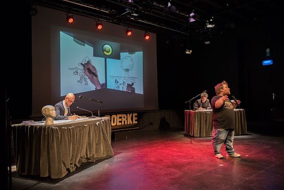 'X7 Limburg Gestript' opent met ‘tekenbattle’ - Pelt