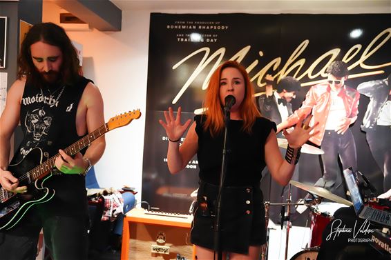 Yerra Yerra trapt Roxy Music Fest stevig af - Beringen