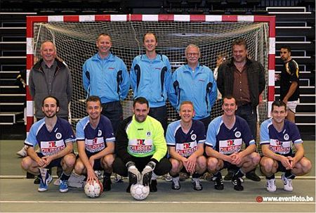 Zaalvoetbal: HANO-ploeg in eindronde