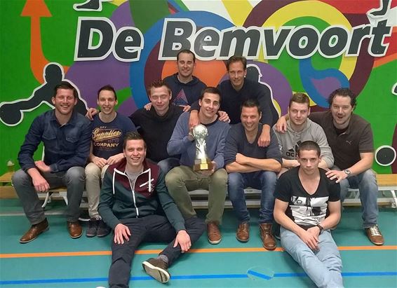 Zaalvoetbal: Tamhoazen kampioen ZOR-Cup - Overpelt