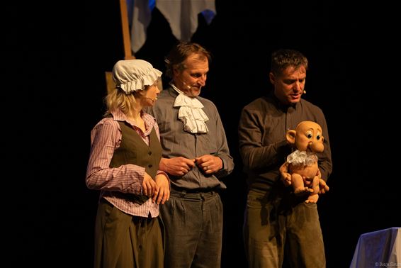Zesdejaars genieten van Baron Von Münchhausen - Pelt