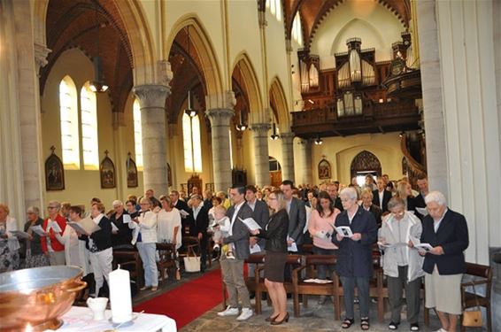 Zingende Kerk in Sint-Niklaaskerk - Neerpelt